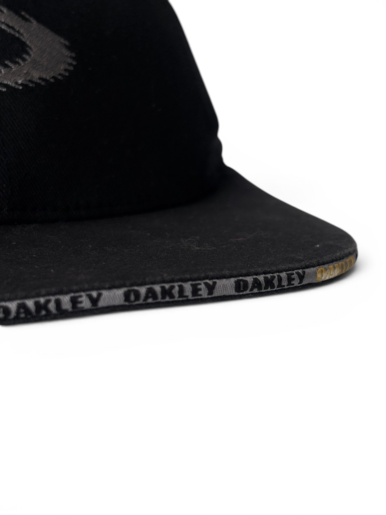Early 2000's Oakley Static O 6 Panel Cap (S-M)