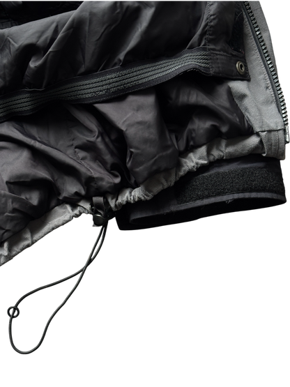 2000's Mountain Hardwear Waterproof Conduit Jacket (L)