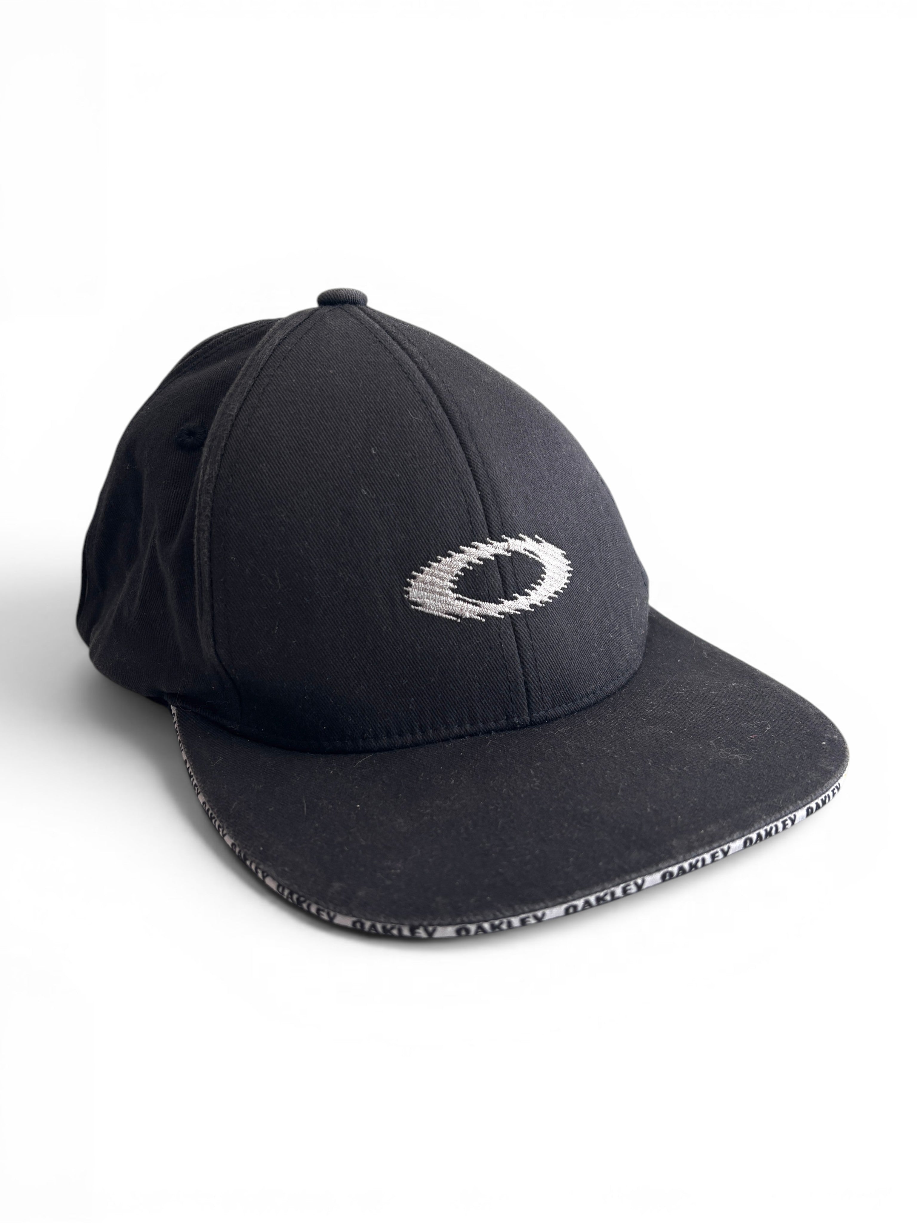 Early 2000's Oakley Static O 6 Panel Cap (S-M)