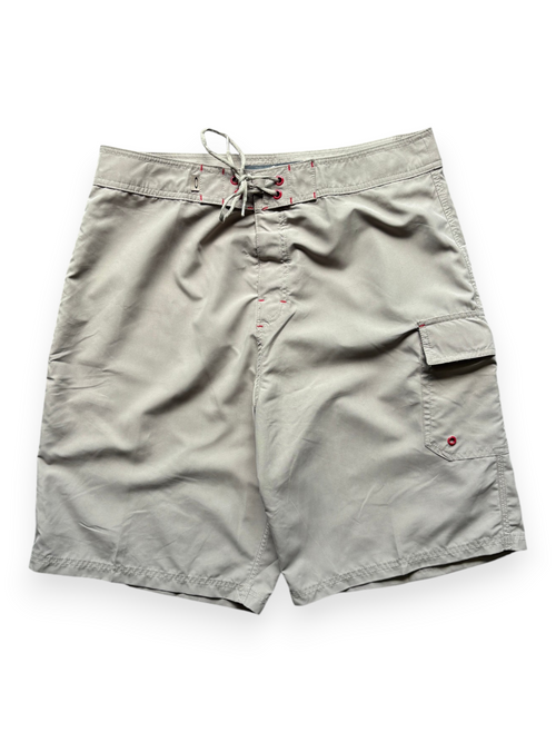 2000's Oakley Beige Boardshorts (XL)