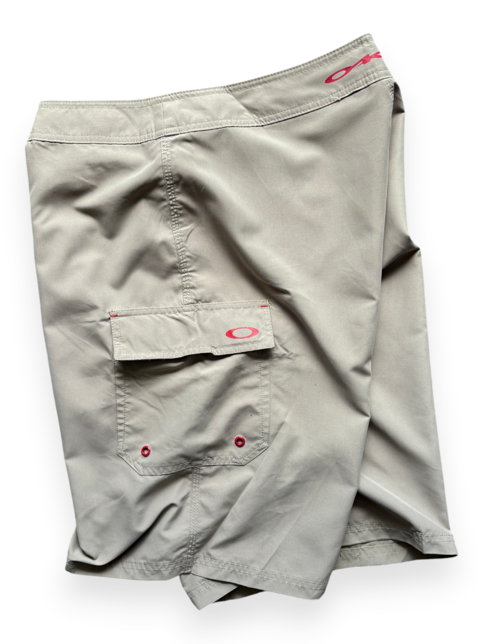 2000's Oakley Beige Boardshorts (XL)