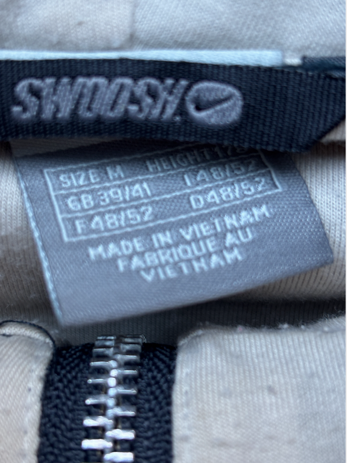 Early 2000's Nike Pullover Vest w/ Stash Pocket (M)