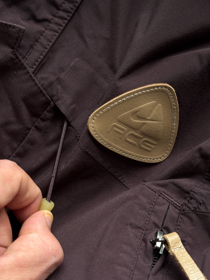 Early 2000's Nike ACG Removable Waist Pockets (M)