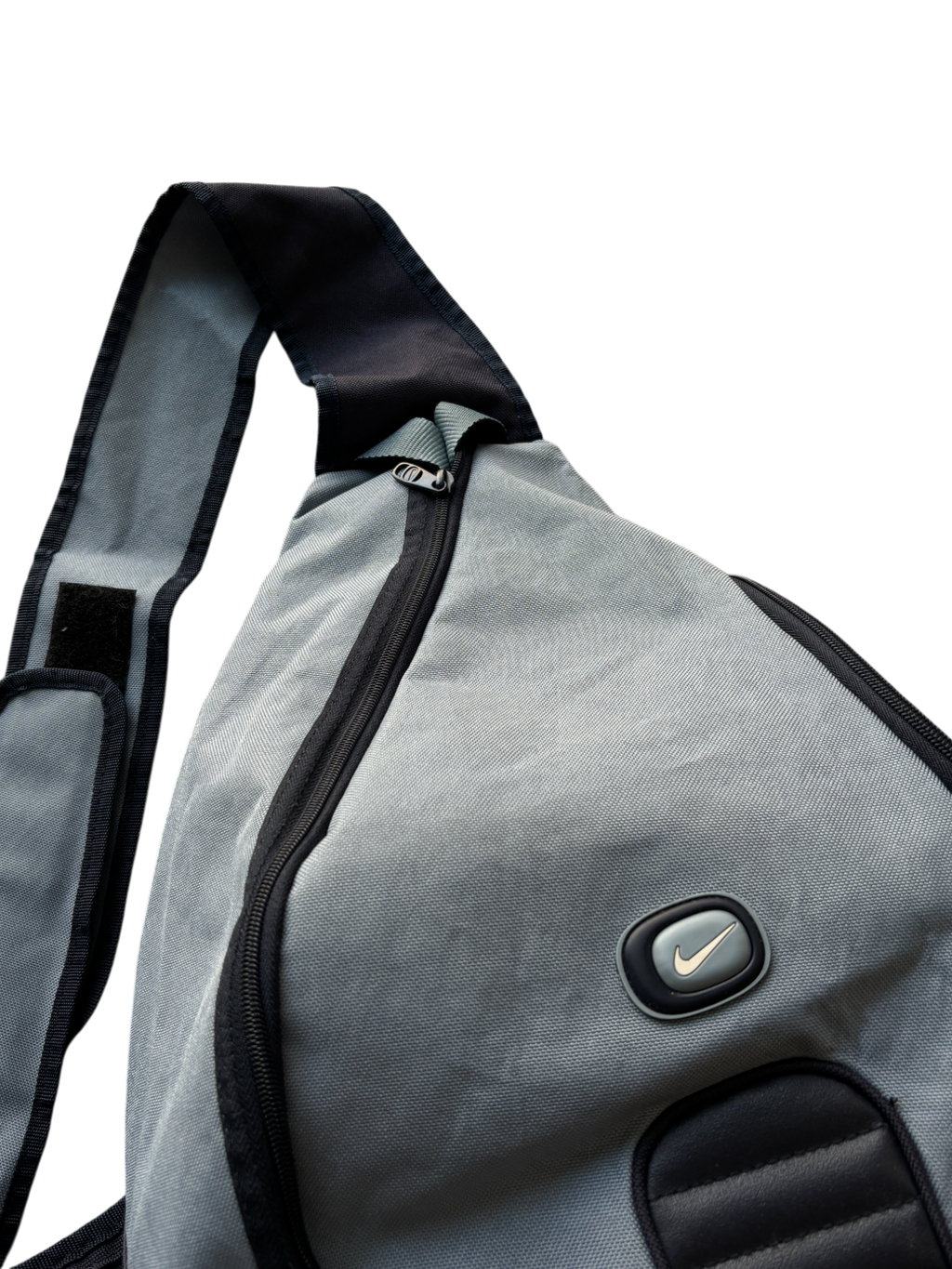 00'S NIKE BABY BLUE SLING BAG