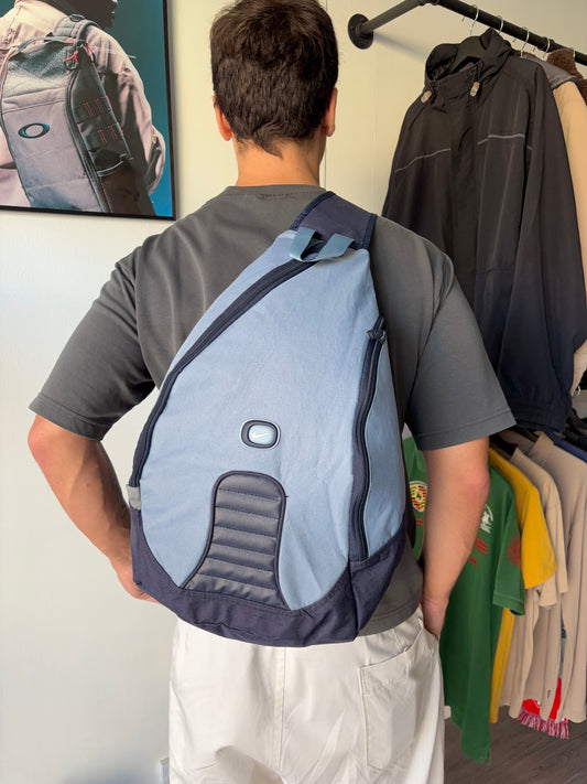 00'S NIKE BABY BLUE SLING BAG