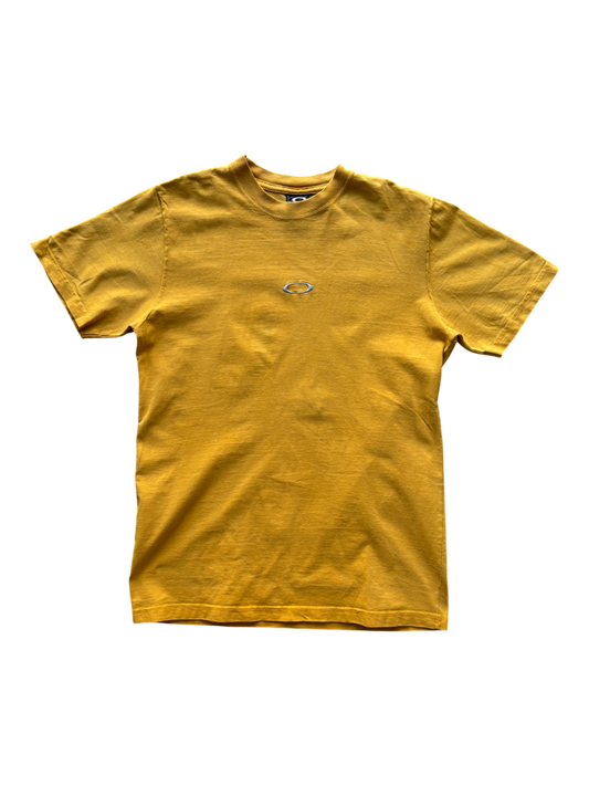 00'S OAKLEY SOFTWARE EMBROIDERED ICON YELLOW TEE