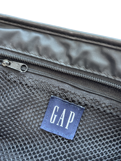 90'S GAP MULTI POCKET SLING BAG