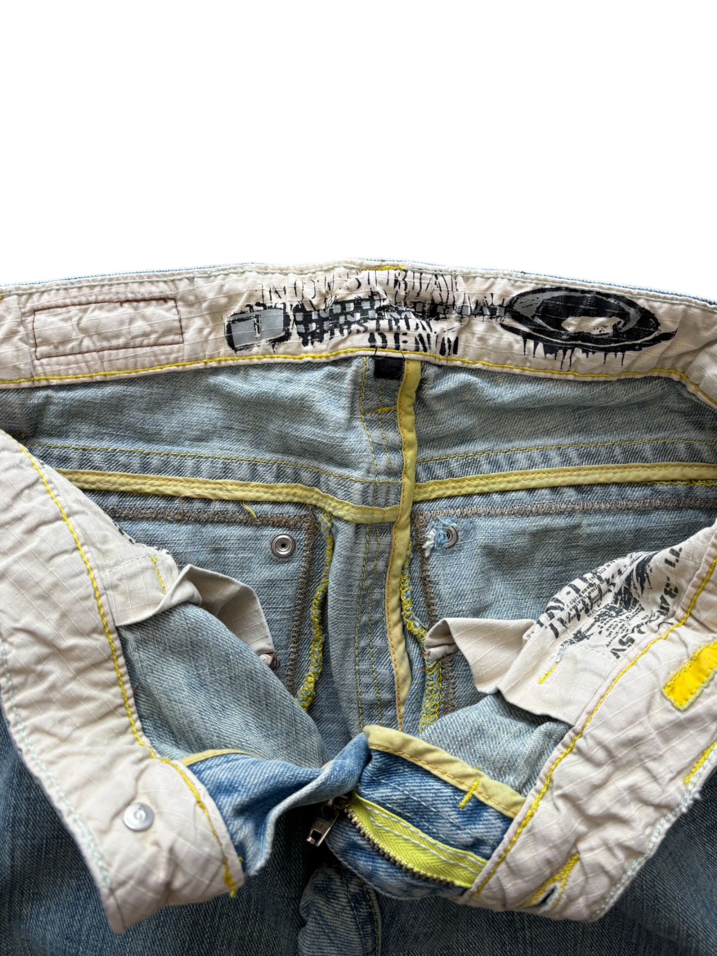0O'S OAKLEY WOMEN'S INDRUSTRIAL X METAL DENIM JEANS