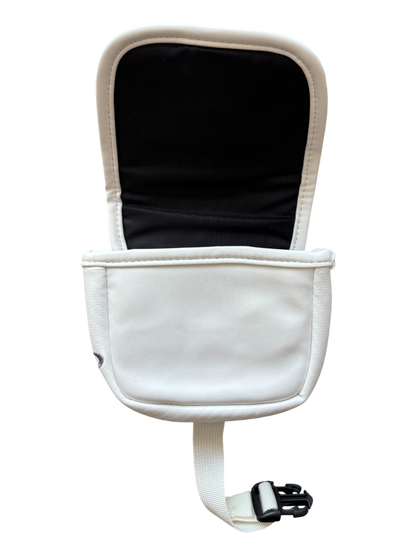 00'S OAKLEY GOLF WHITE BELT POUCH