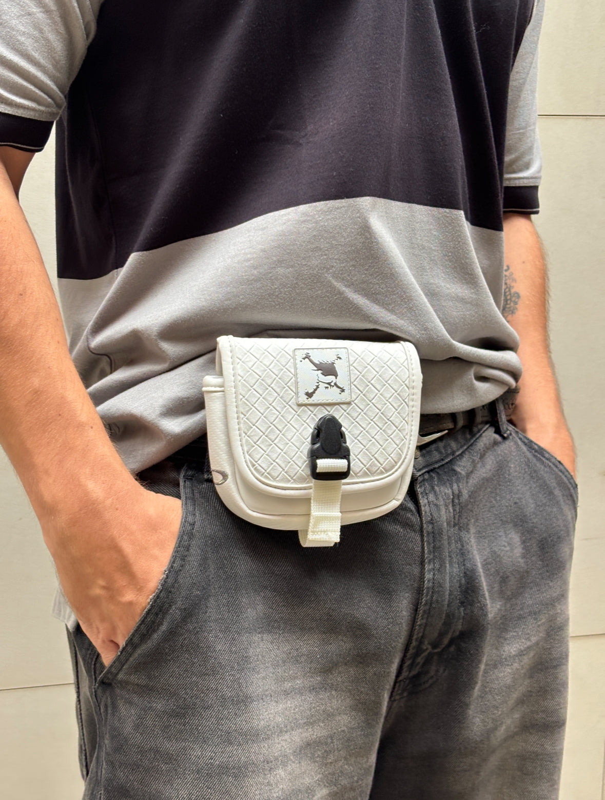 2000's Japan Exclusive Oakley Skull Embroidered Belt Pouch
