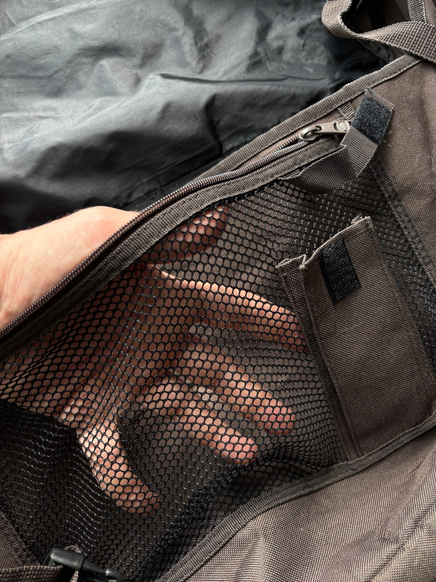 Early 2000's Nike Brown Cream Messenger Bag