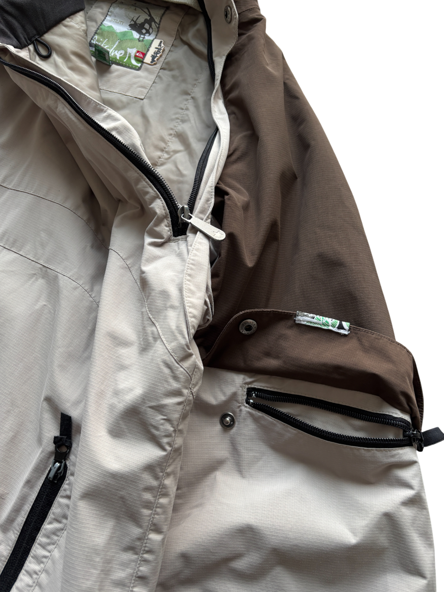00'S QUIKSILVER ASYMETRICAL ZIP WATERPROOF SKY JACKET