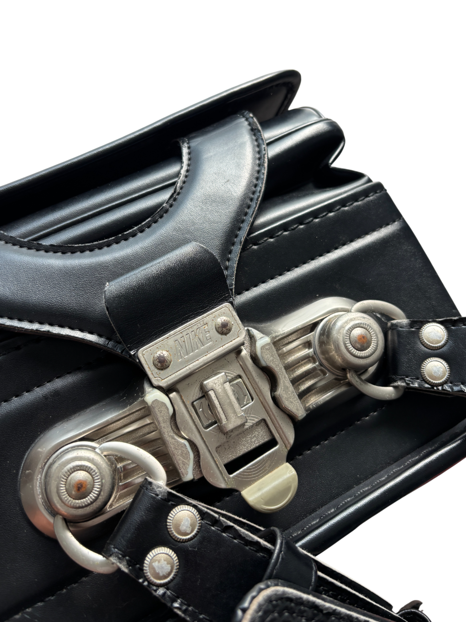 NIKE RANDOSERU JAPANESE SCHOOL RED BACKPACK