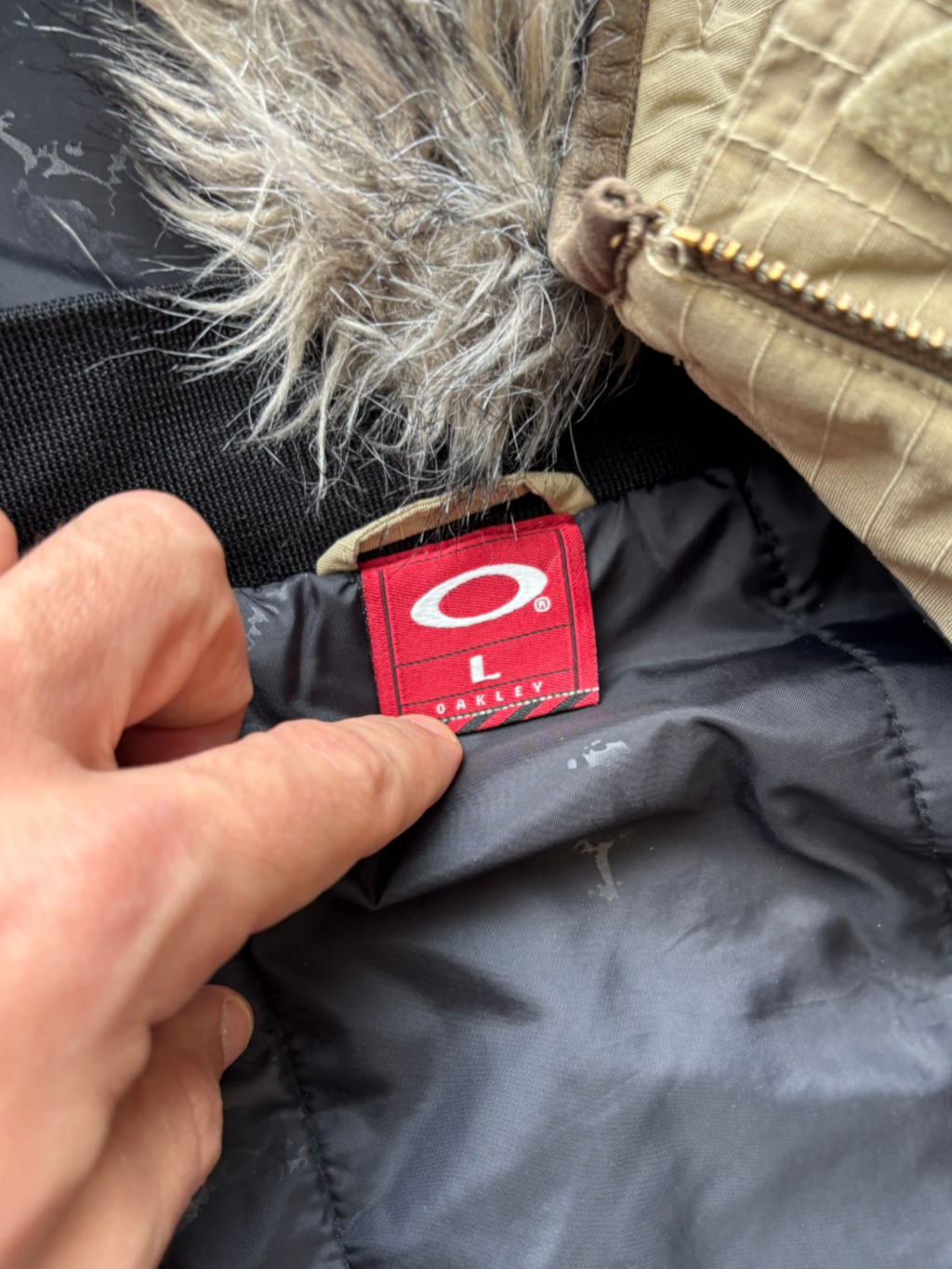 Early 2000's Oakley TFG SI Laser-Cut Parka (L)