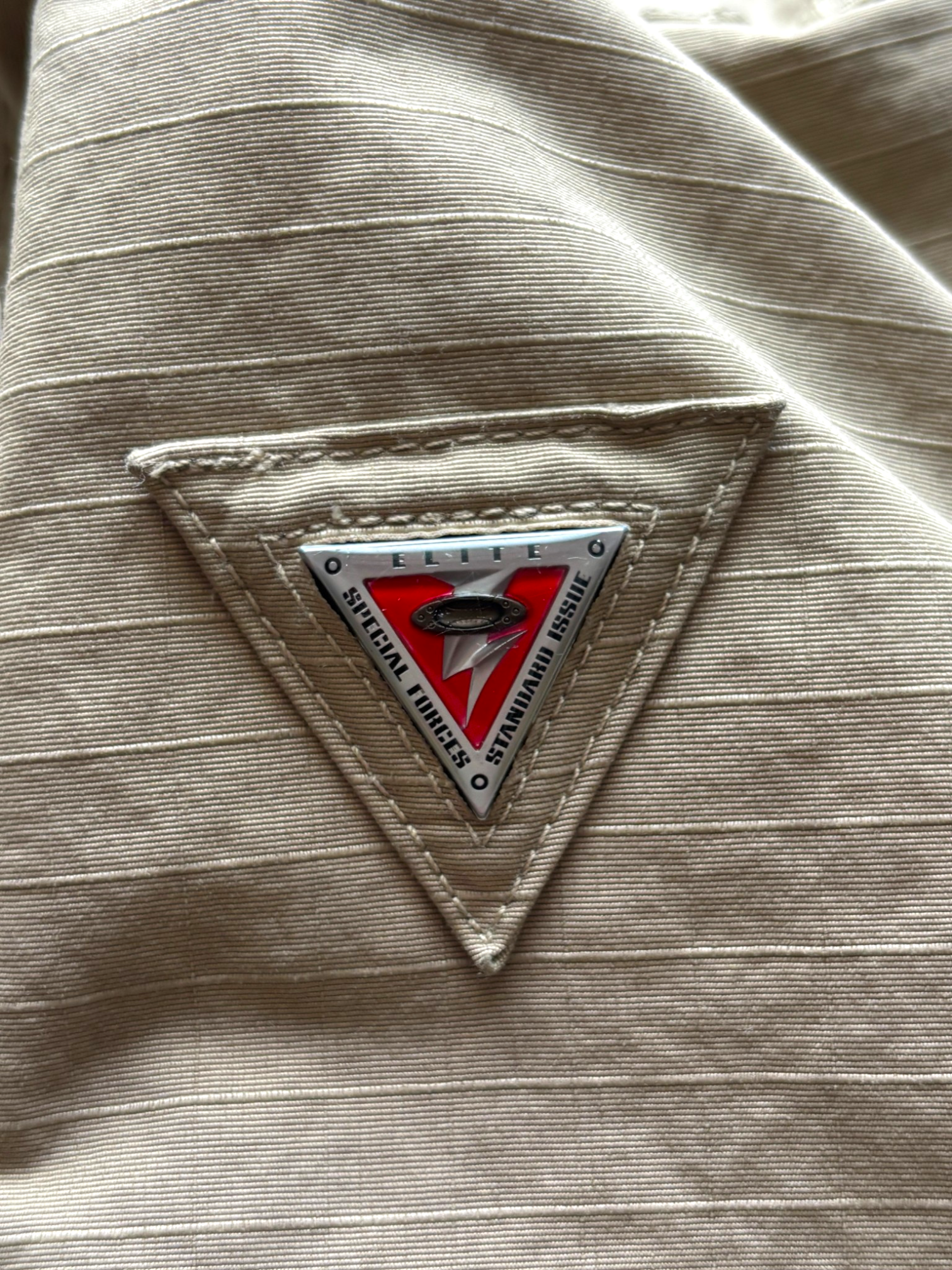 Early 2000's Oakley TFG SI Laser-Cut Parka (L)