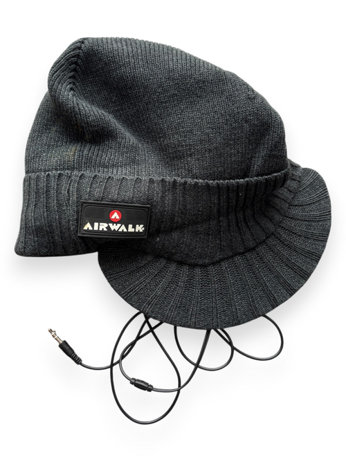 2010 Airwalk Beanie w/ Integrated Headphones