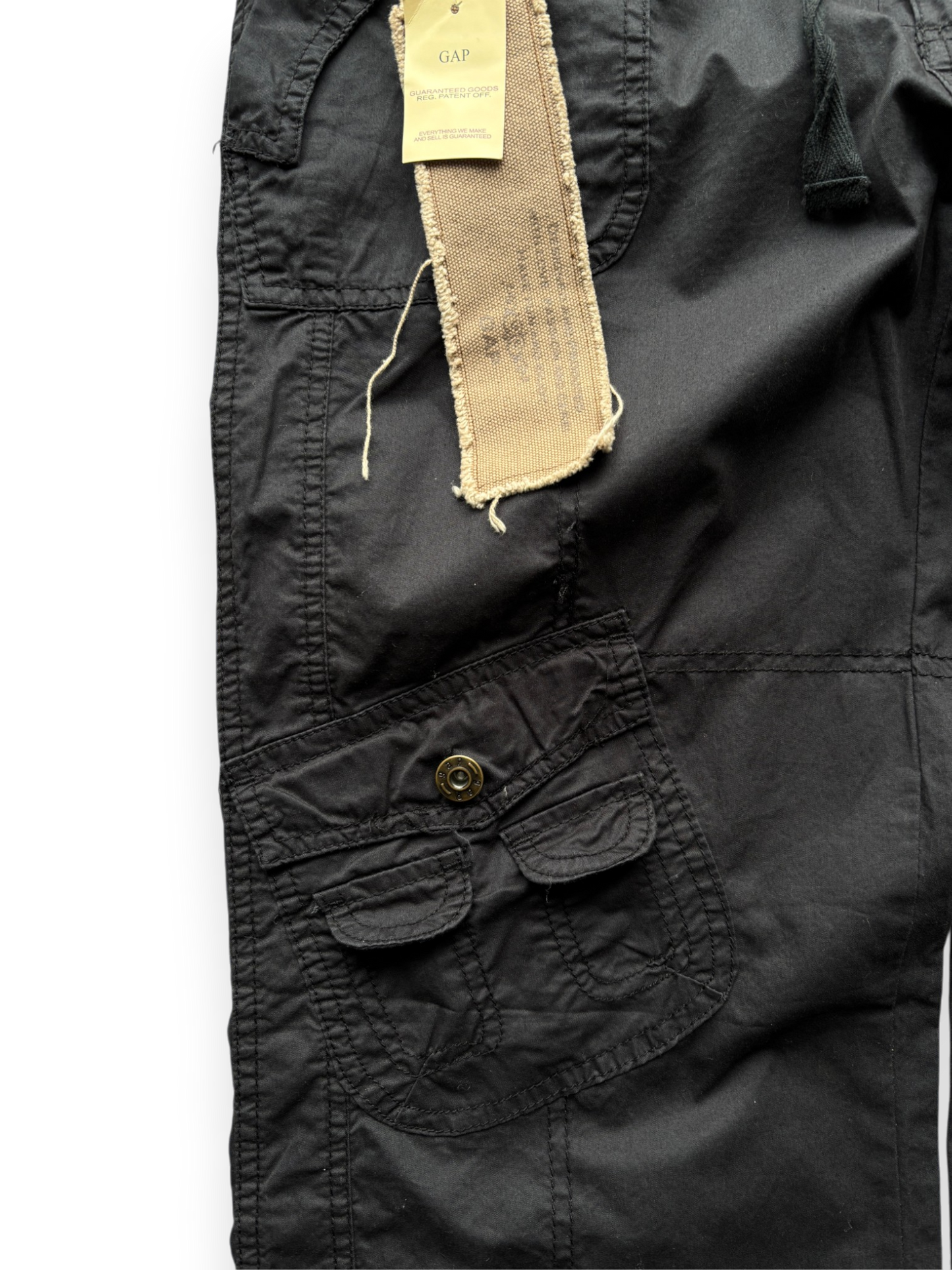 2010 GAP Embroidered Dragon Cargo Pants (M)