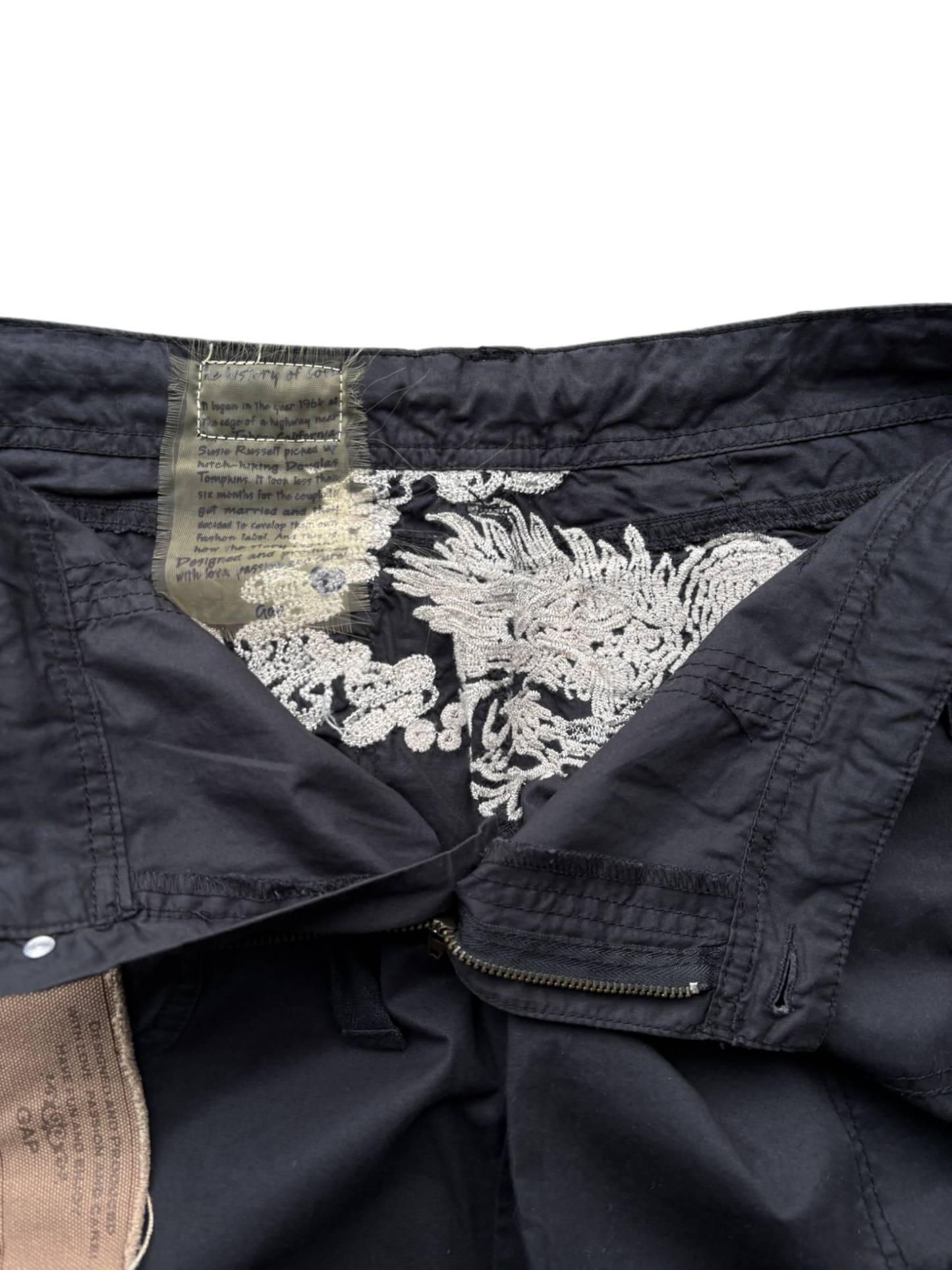 2010 GAP Embroidered Dragon Cargo Pants (M)