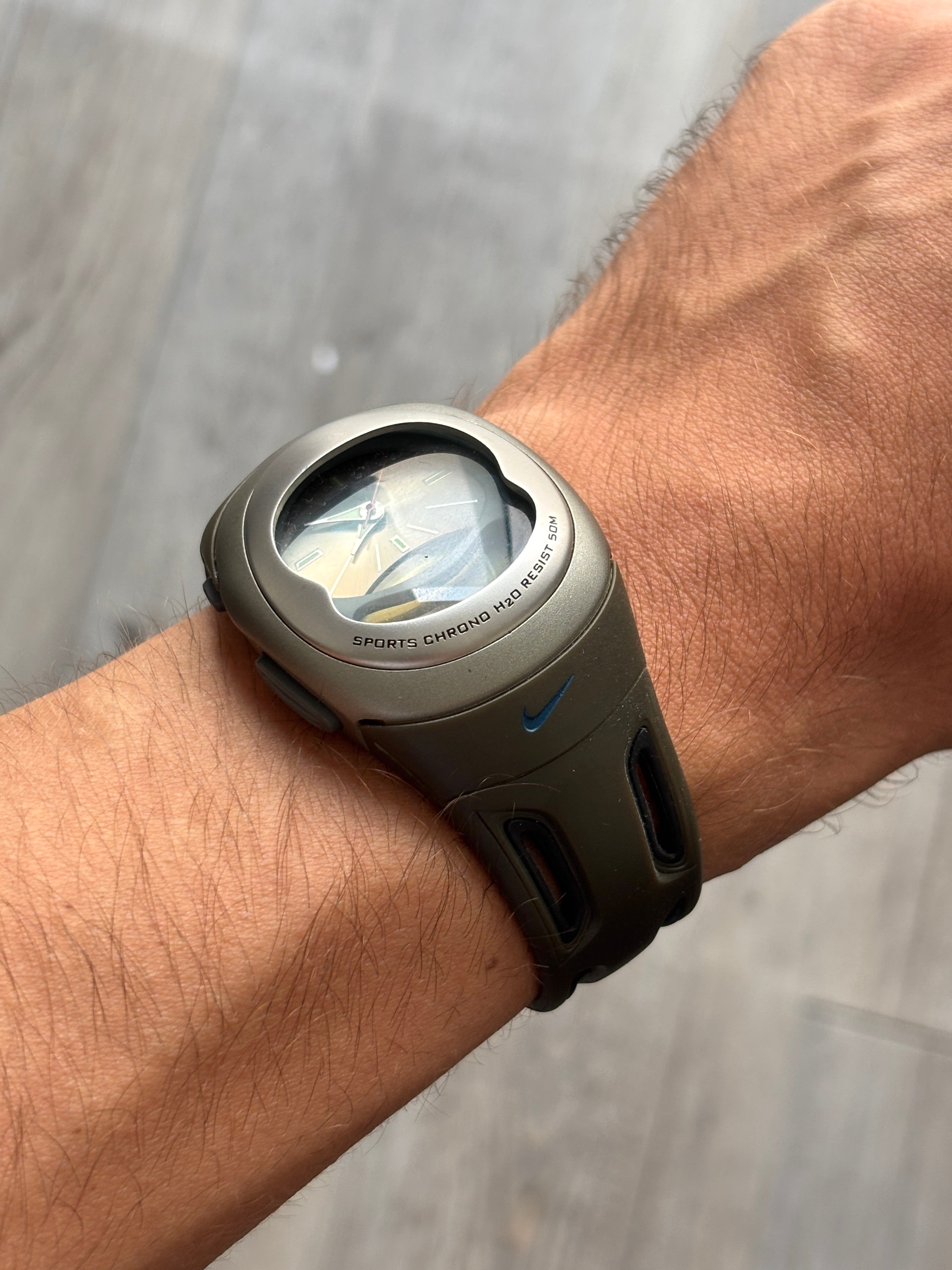 00'S NIKE ACG THERMAL WATCH