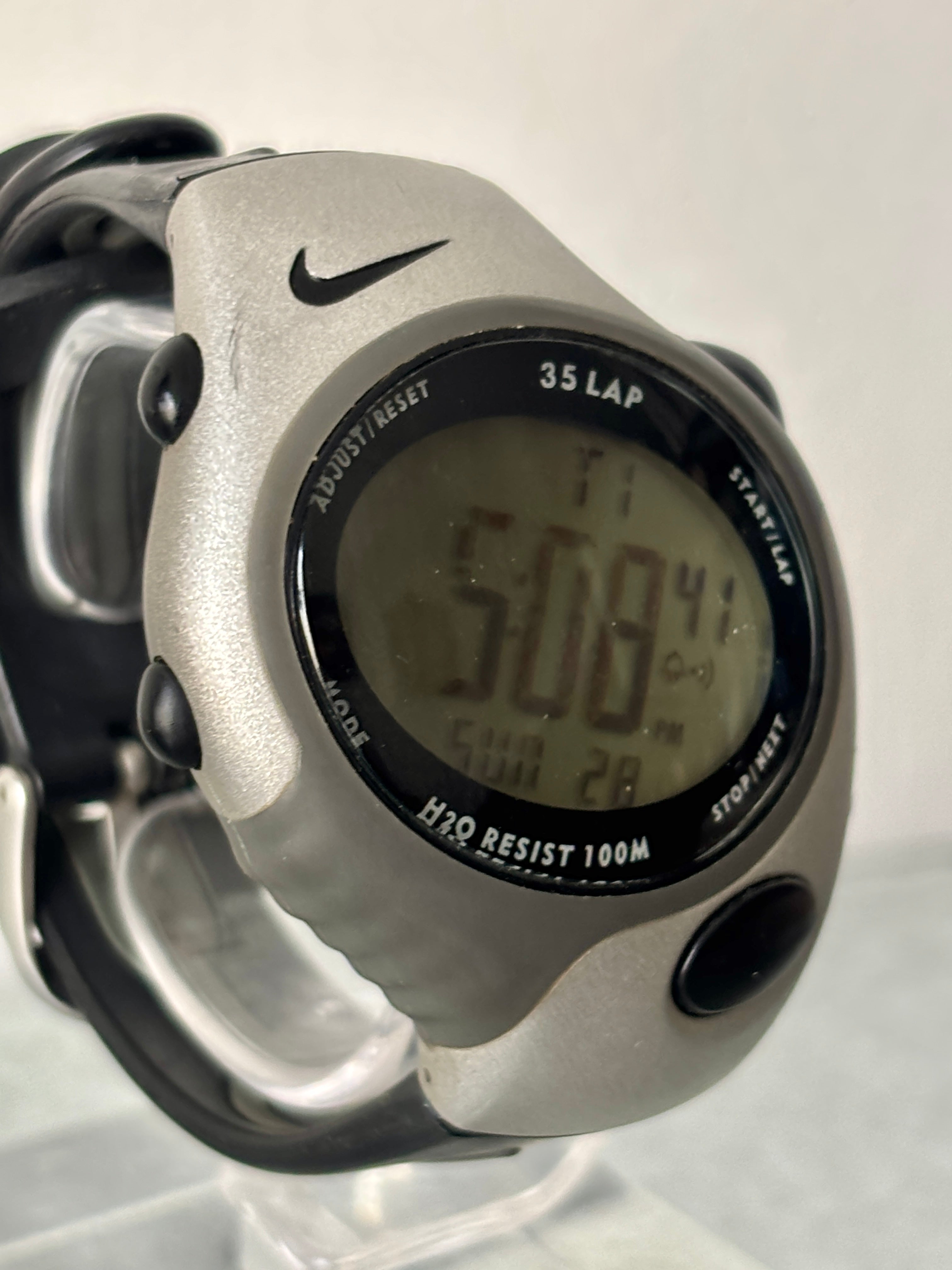 00'S NIKE TRIAX WATCH