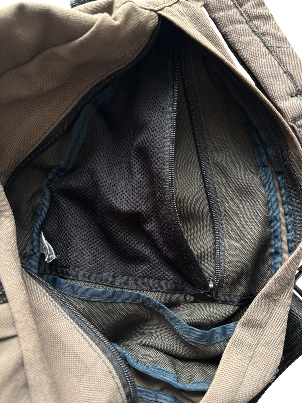 SPARE PARTS DIESEL TECHNICAL SLING BAG