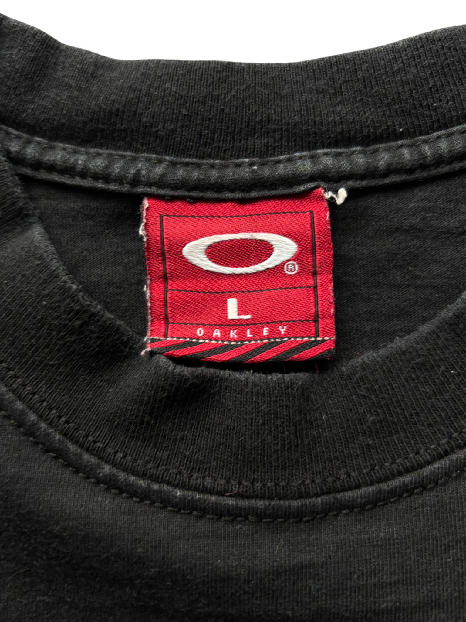 00'S OAKLEY MONSTER DOG 3D TEE