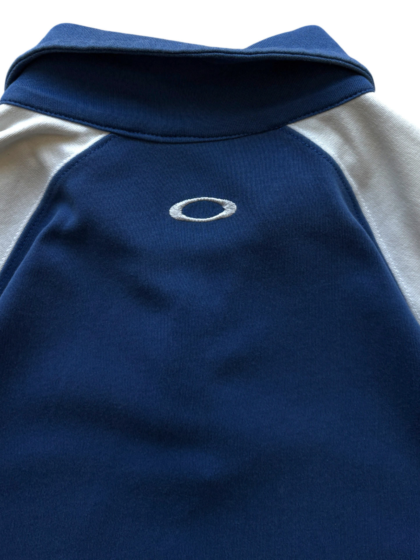 00's Oakley White / Blue Spell Out Polo
