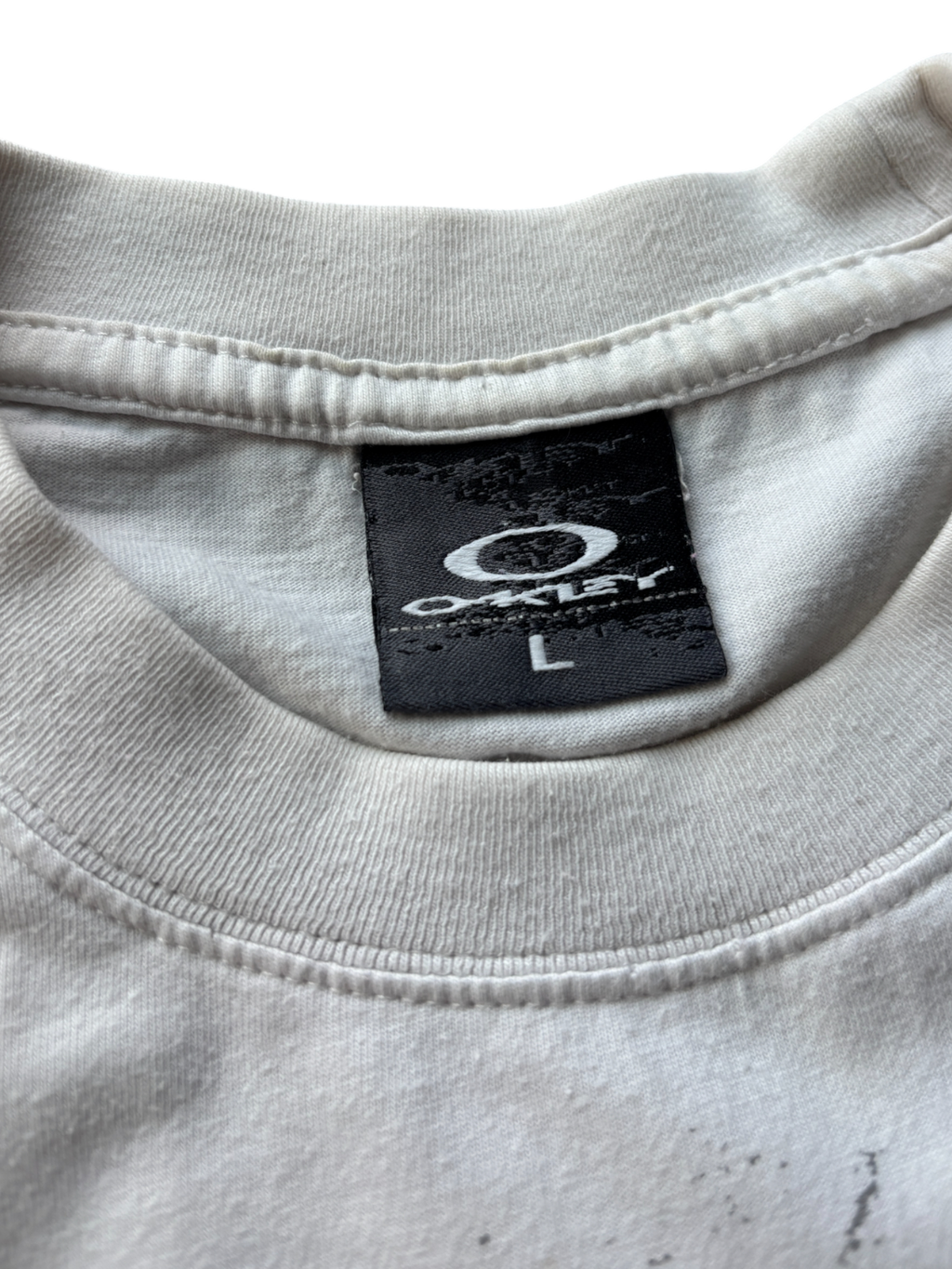 00'S OAKLEY LONG SLEEVE SPELL OUT TEE