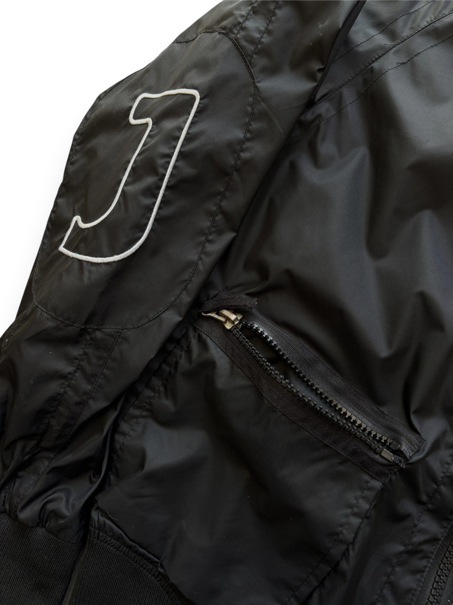 Early 2000's Armani Jeans "A/J" Stealth Pocket Jacket (M)
