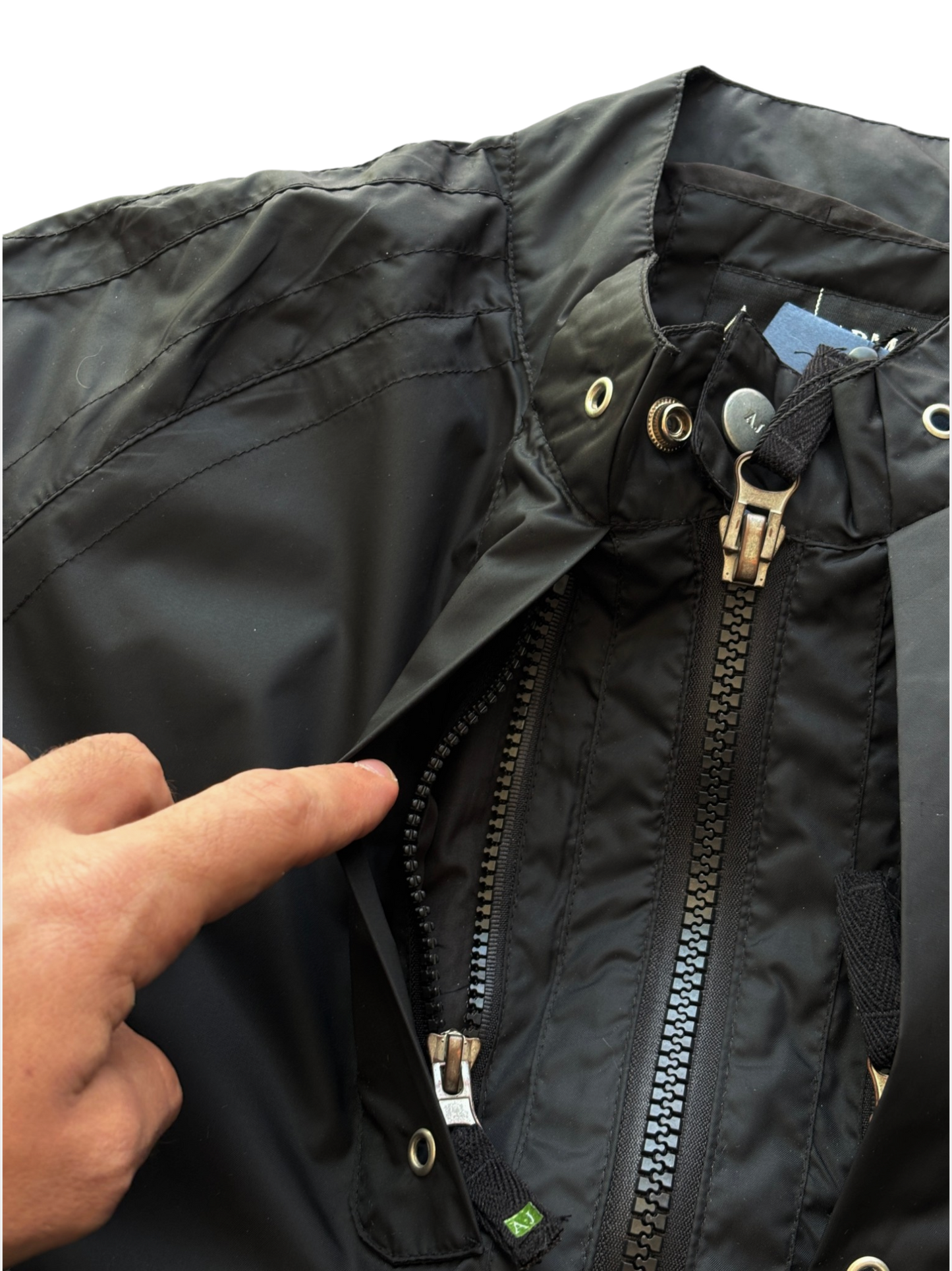 Early 2000's Armani Jeans "A/J" Stealth Pocket Jacket (M)