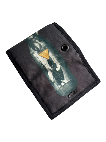EARLY 00'S OAKLEY TRI-FOLD BOMB GRAPHIC LIGHT WALLET