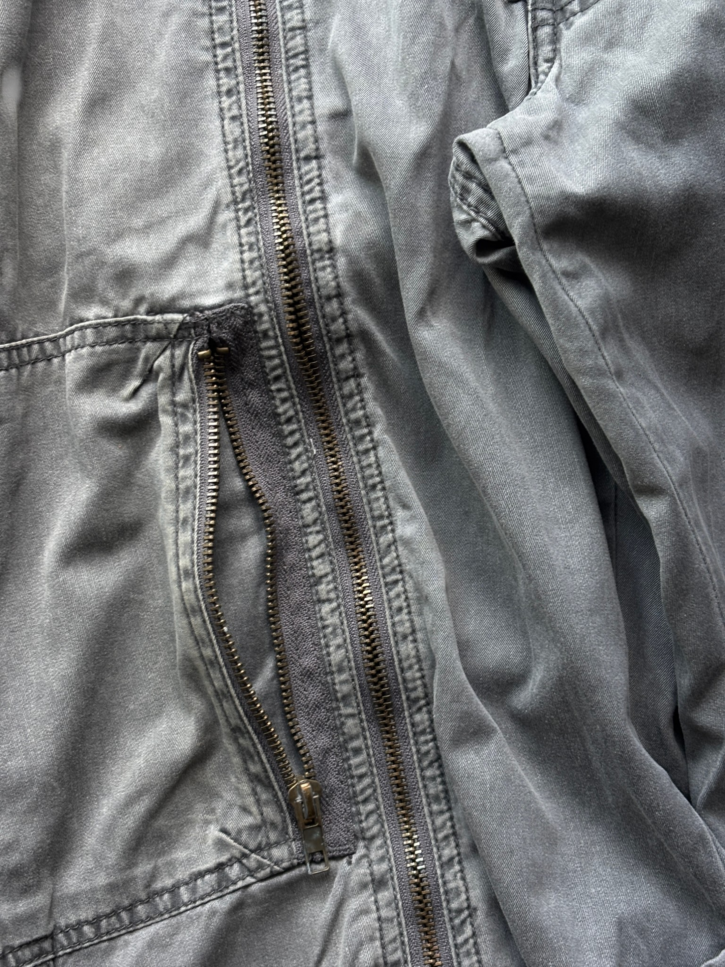 Early 2000's Pepe Jeans Full Zip Pants (M)