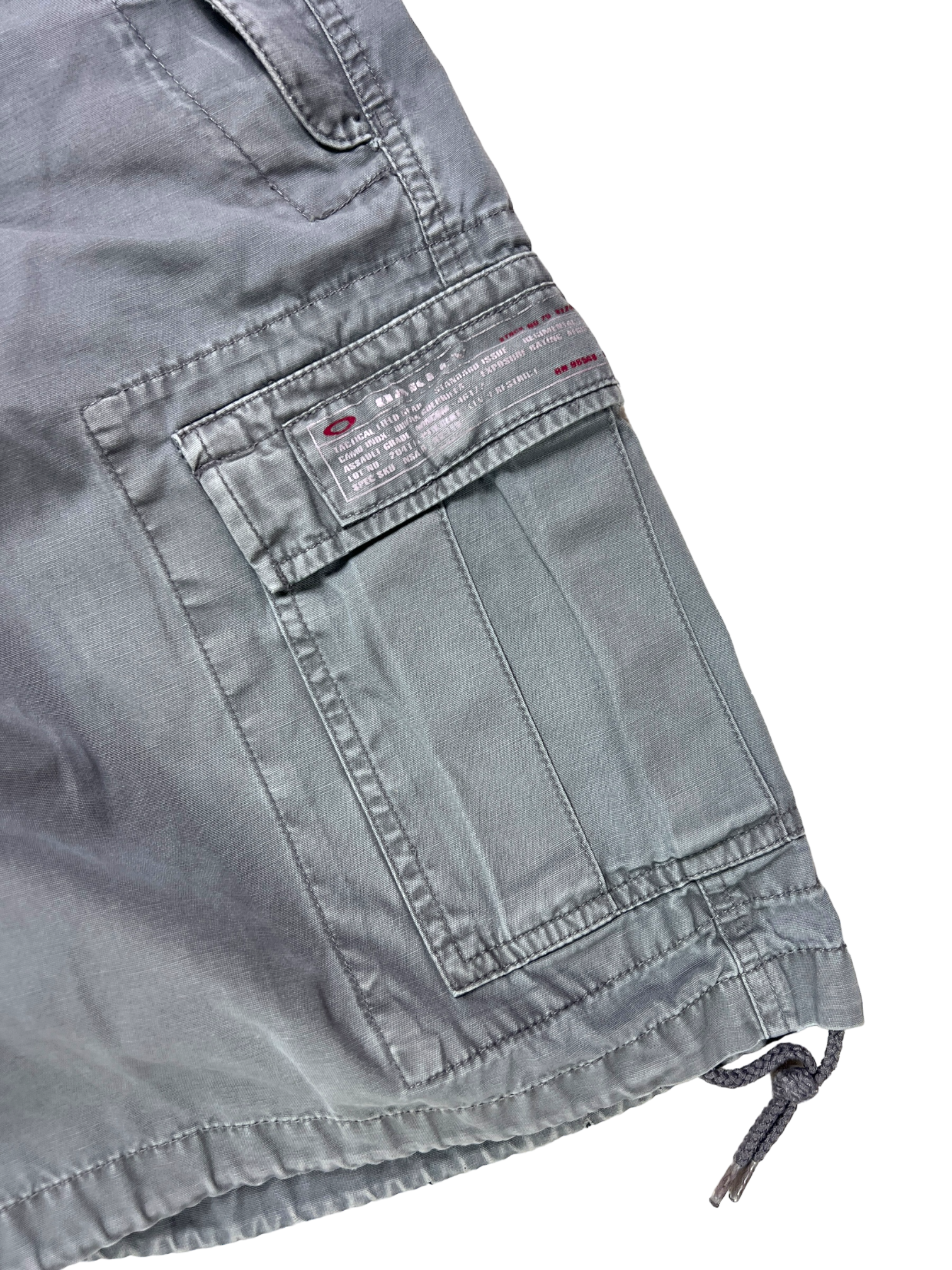 90'S OAKLEY CARGO SHORT