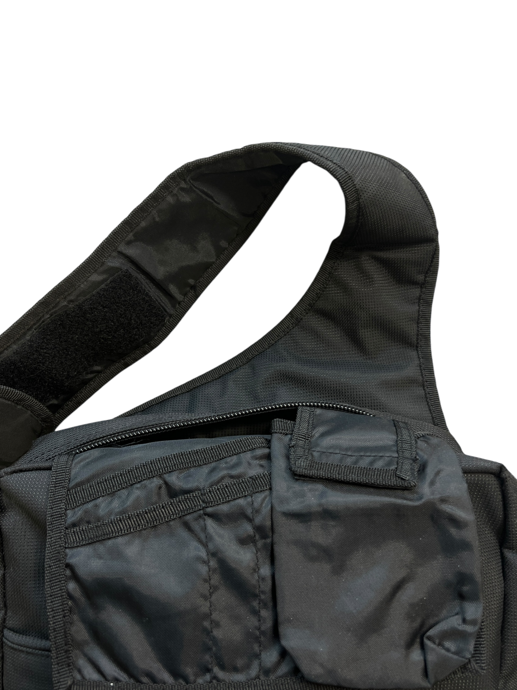 00'S DIESEL SQUARE SLING BAG