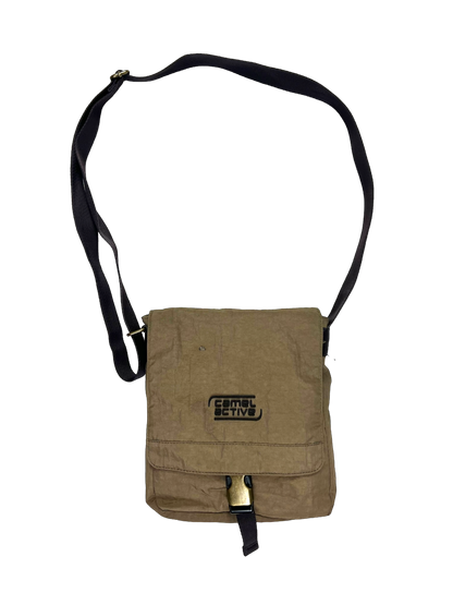 90's Camel active shoulder bag