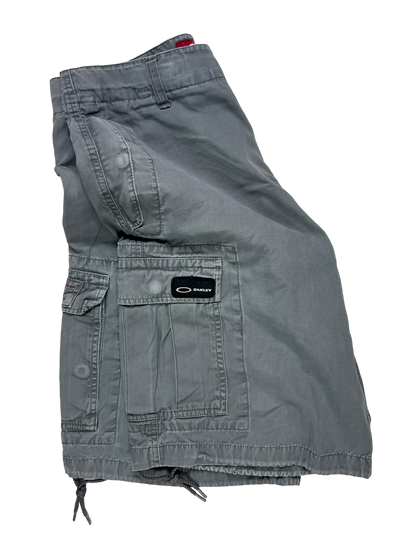 90's Oakley cargo short - M