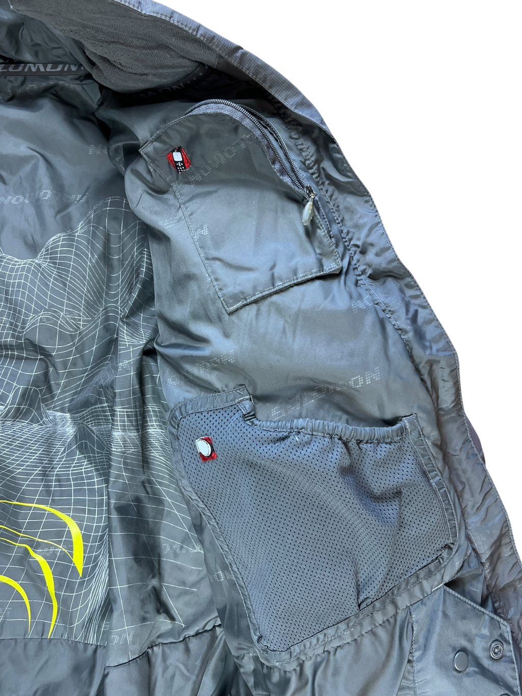 2004 Vintage Salomon Puffer Jacket