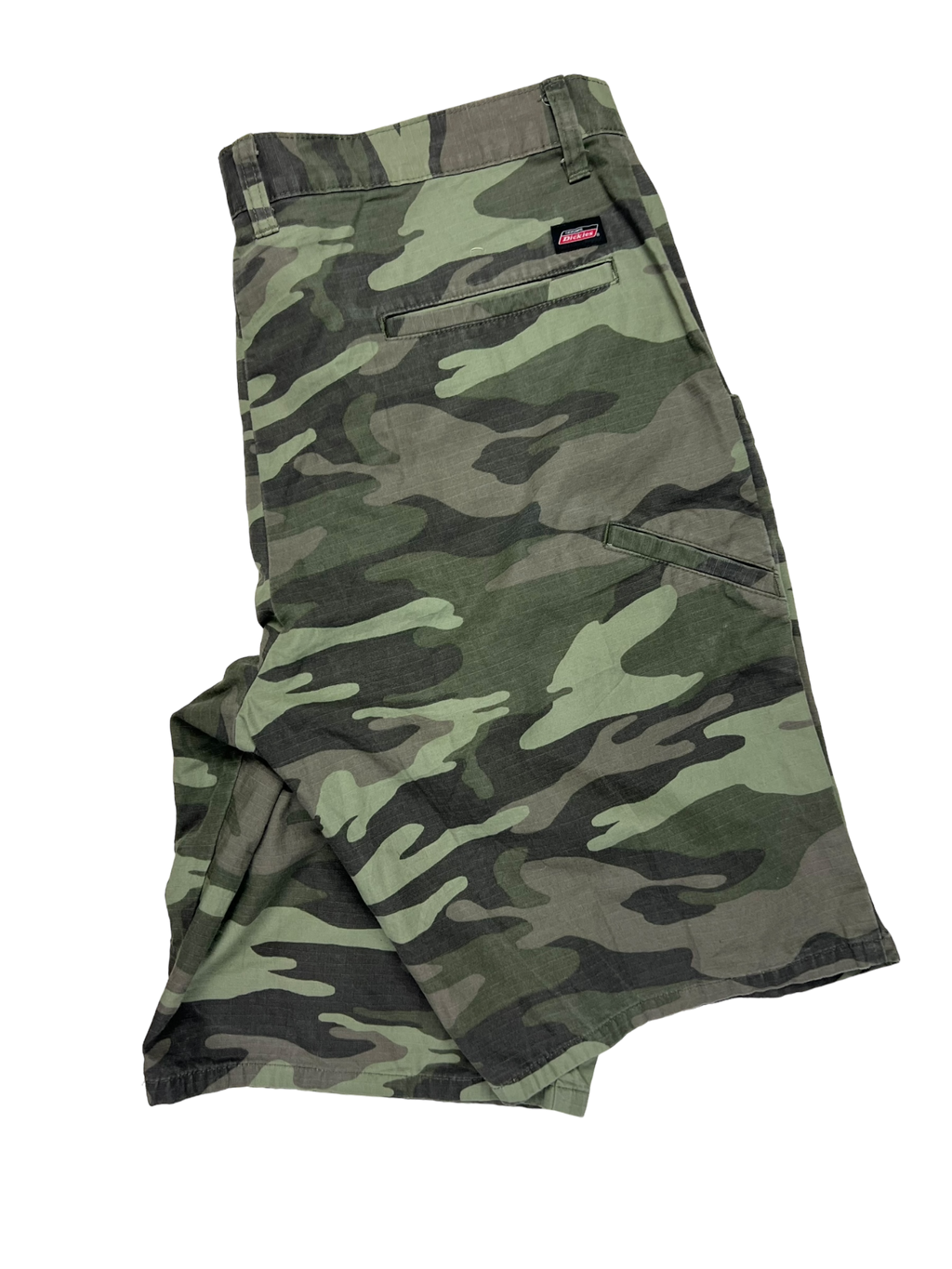 Dickies camo shorts - L
