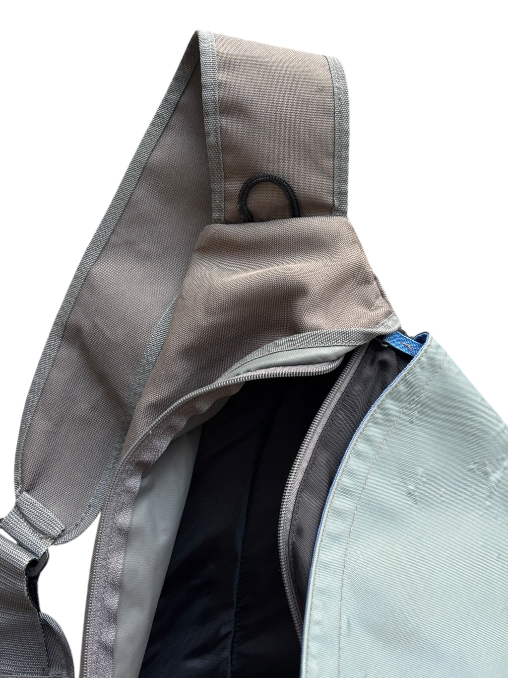 90'S NIKE STEALTH POCKET SLING BAG