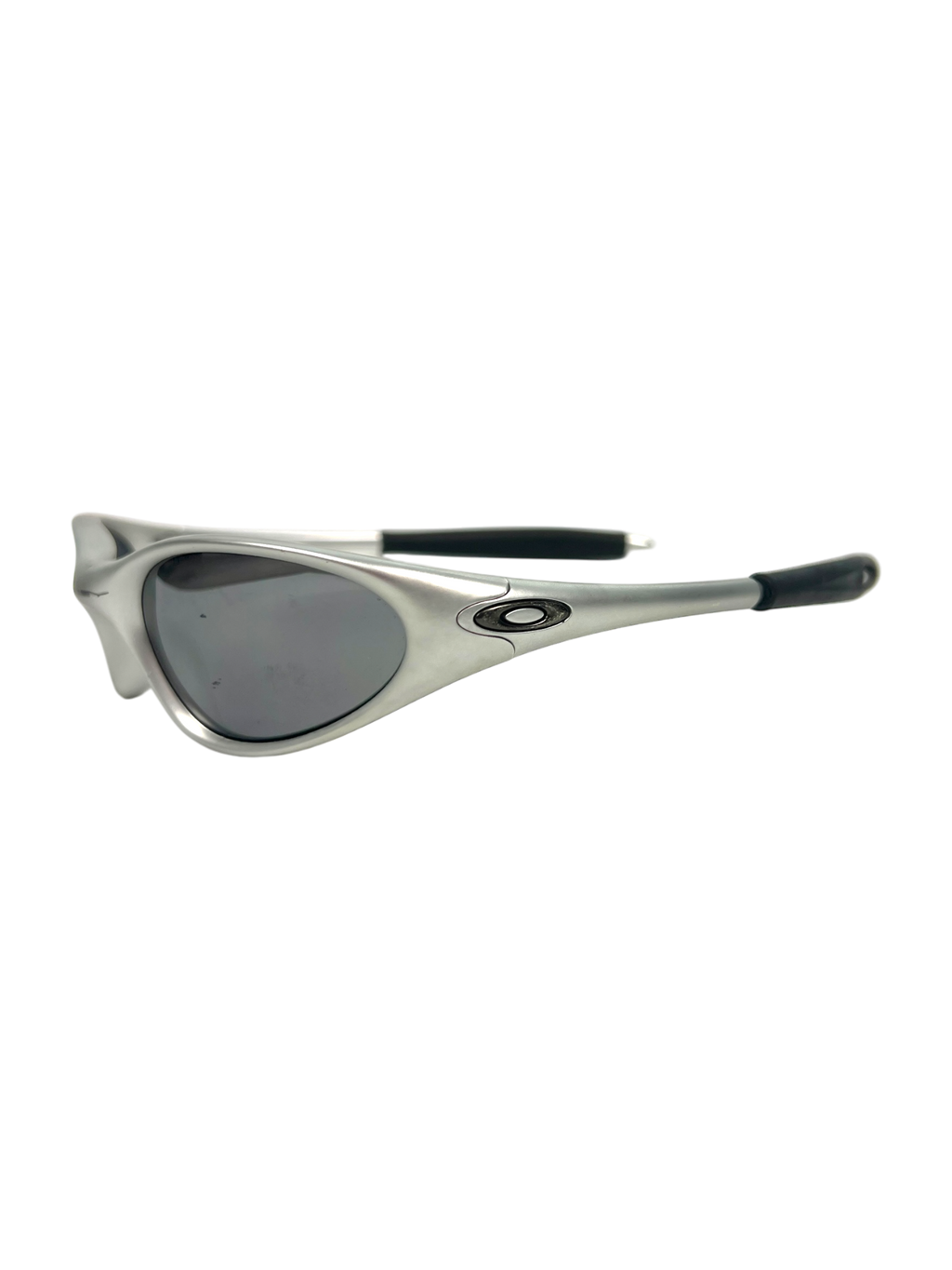 Oakley Minute Silver Frame Black Iridium Lens Sunglasses