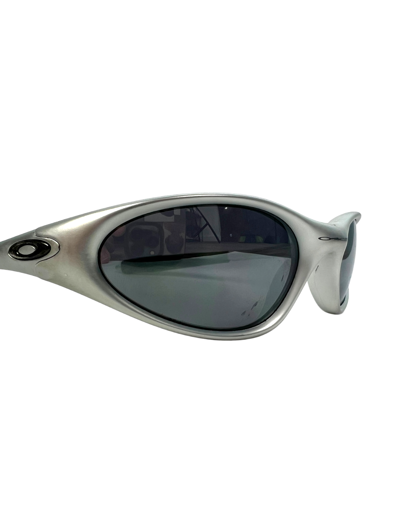 Oakley Minute Silver Frame Black Iridium Lens Sunglasses