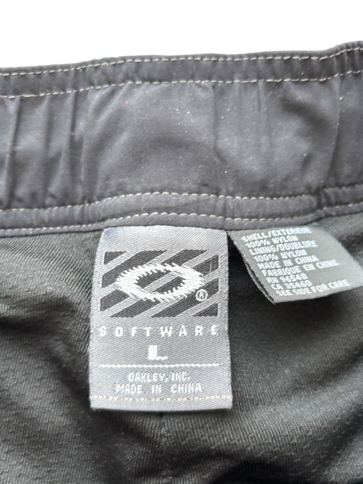 OAKLEY SOFTWARE TECHNICAL SHORTS