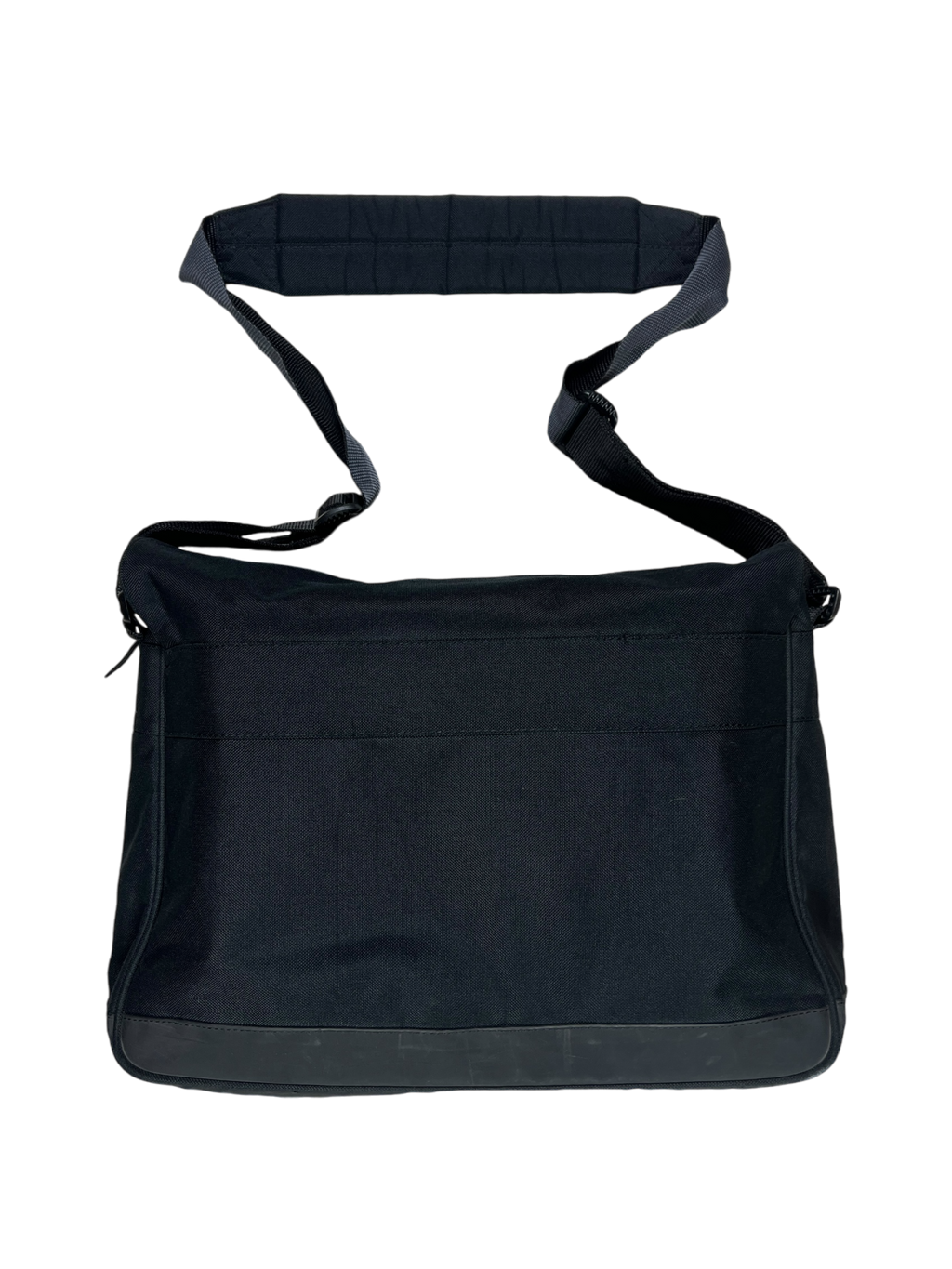 00's Nike all black shoulder bag