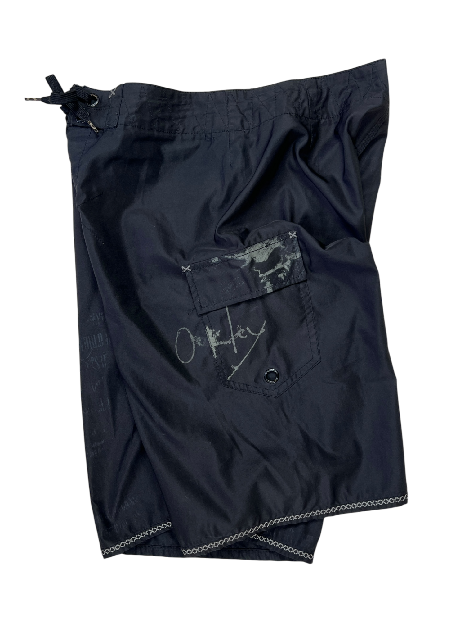 00'S OAKLEY SKULL CARGO SHORTS