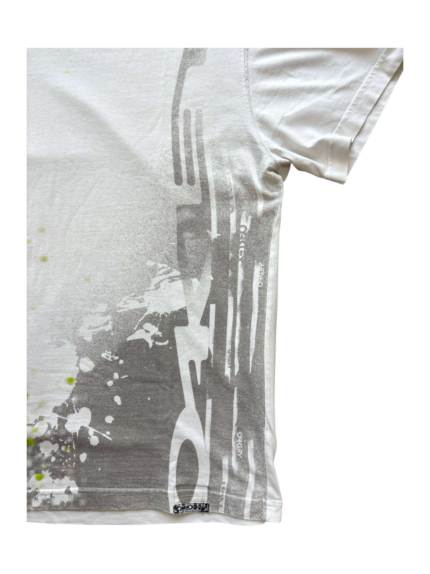 OAKLEY SOFTWARE VERTICAL SPELL OUT TEE