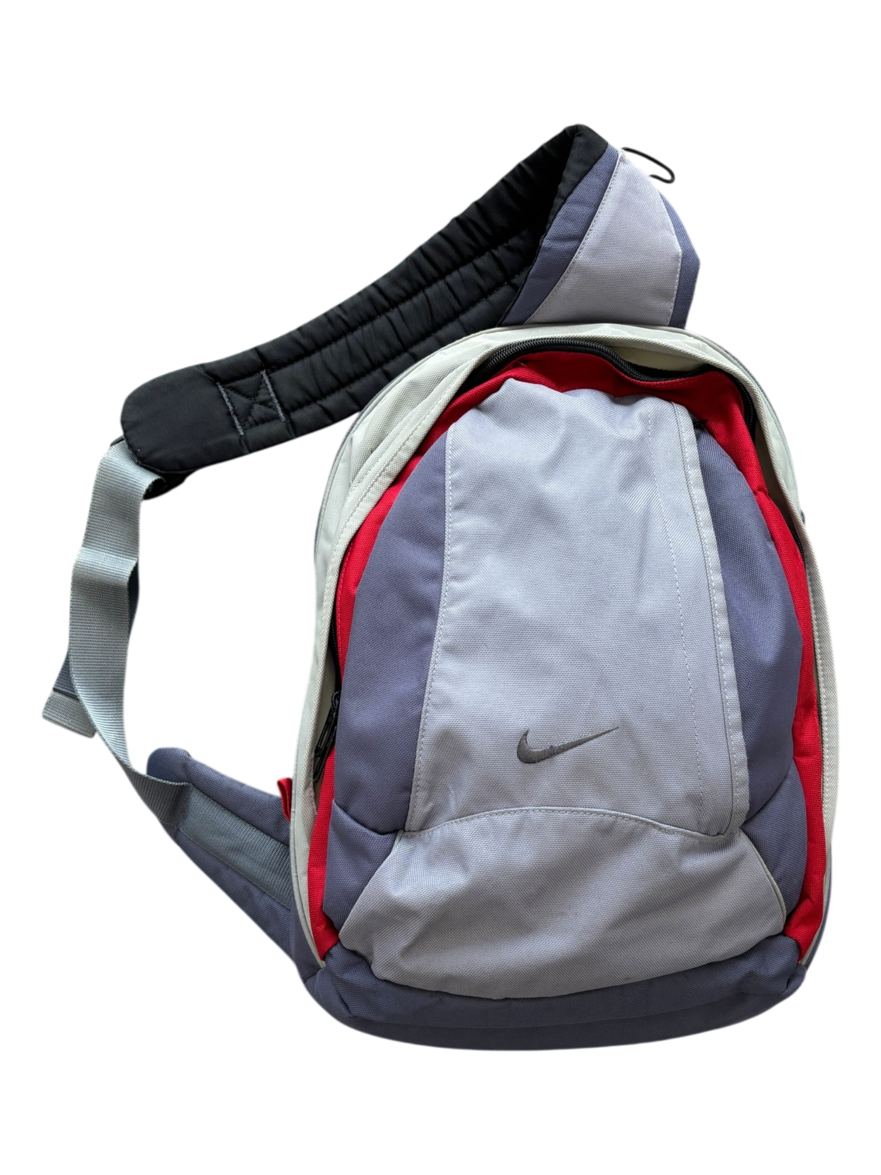 2000'S NIKE SLING BAG