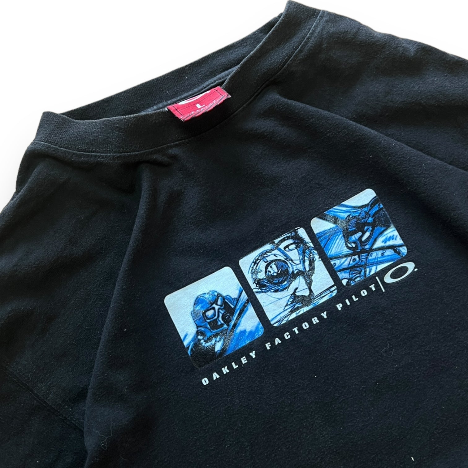 Oakley vintage factory pilot comic style long sleeve tee - L