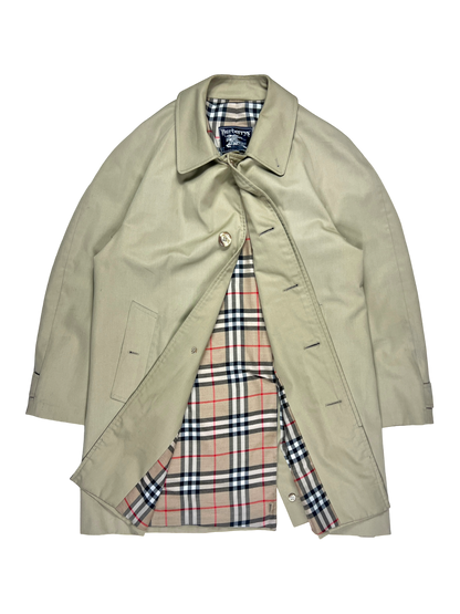 Burberry trenchcoat - L