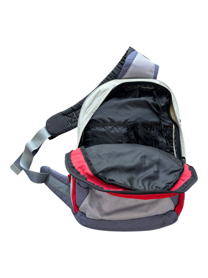 2000'S NIKE SLING BAG