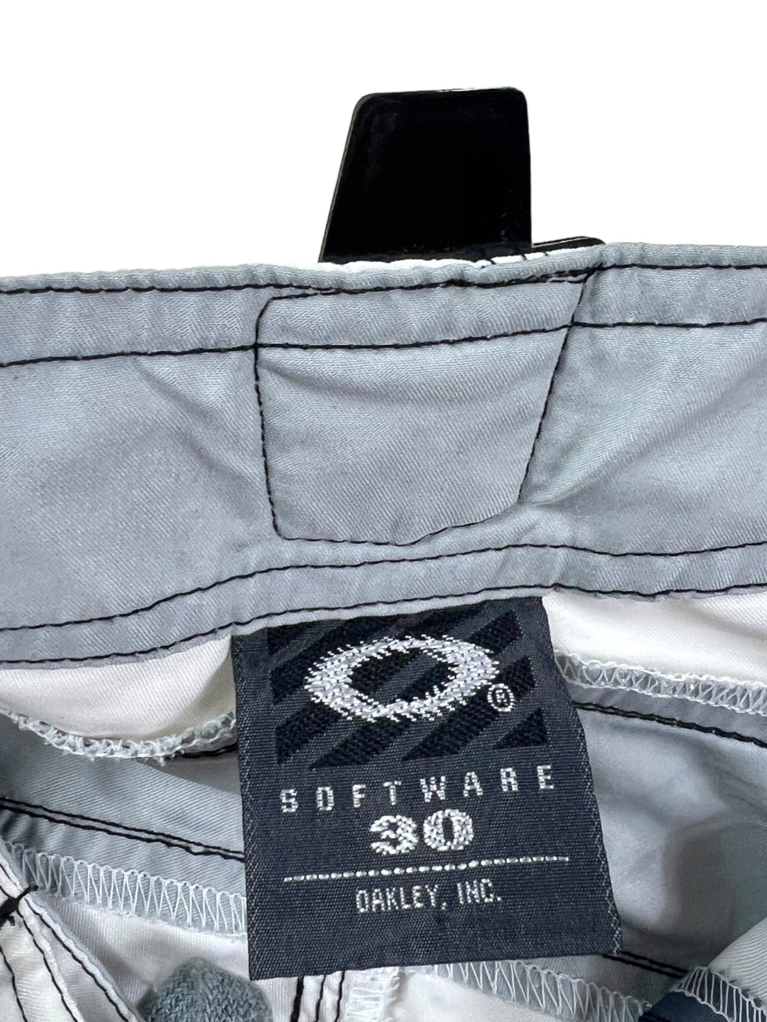 90's Oakley software short - M